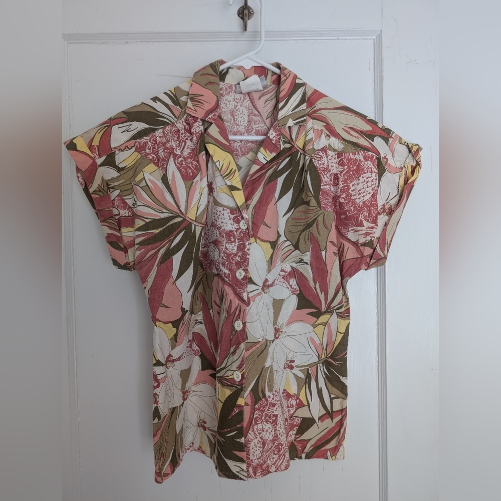 Vintage 1980s Lucia Hawaiian shirt